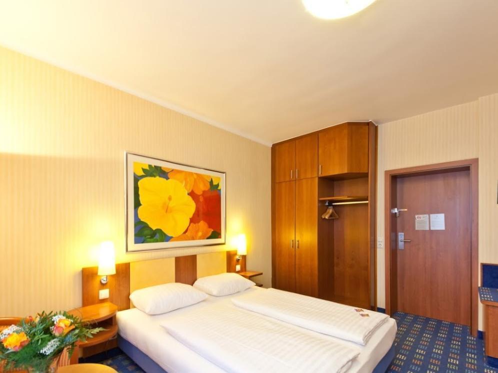 Hotel Boulevard Στουτγκάρδη Εξωτερικό φωτογραφία