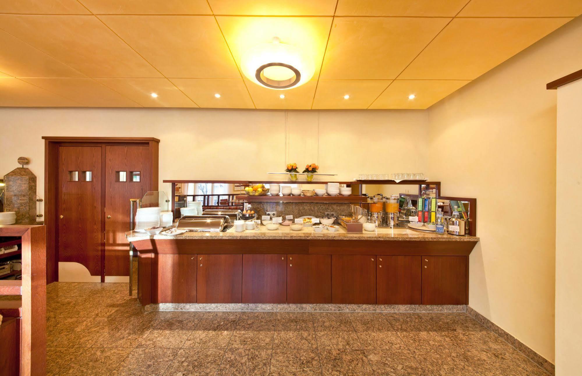 Hotel Boulevard Στουτγκάρδη Εξωτερικό φωτογραφία